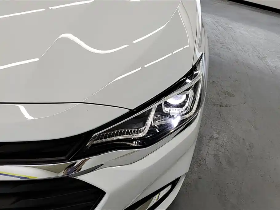 Chevrolet Cruze 2021