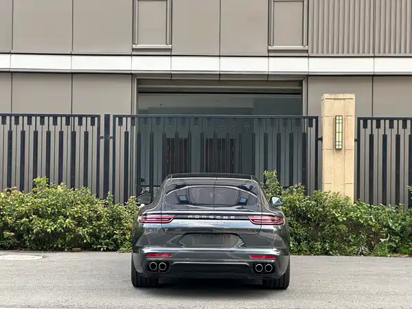 Porsche Panamera 2017