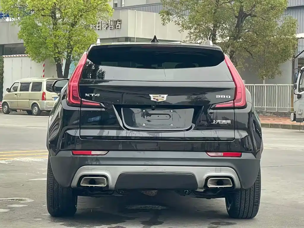 Cadillac XT4 2019 — фото 8