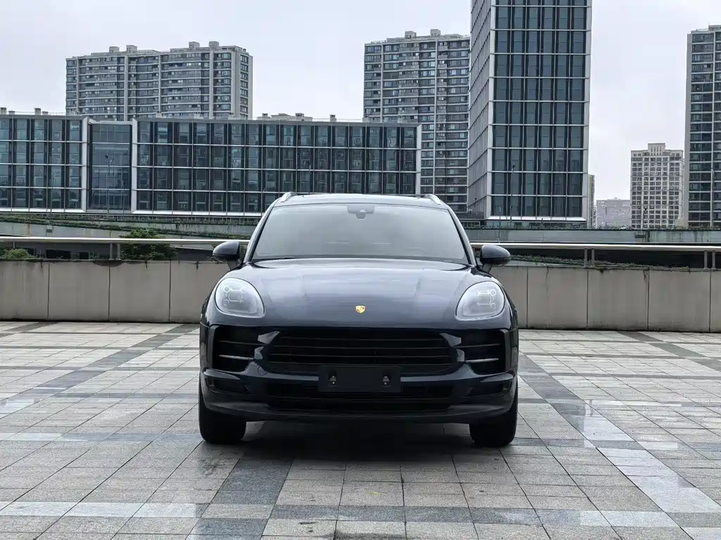 Porsche Macan 2020