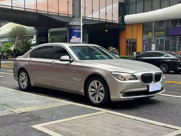 BMW 7 Series 2009