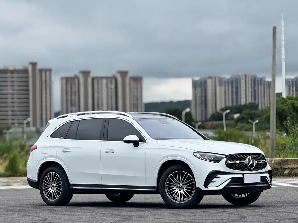 Mercedes-Benz GLC 2024