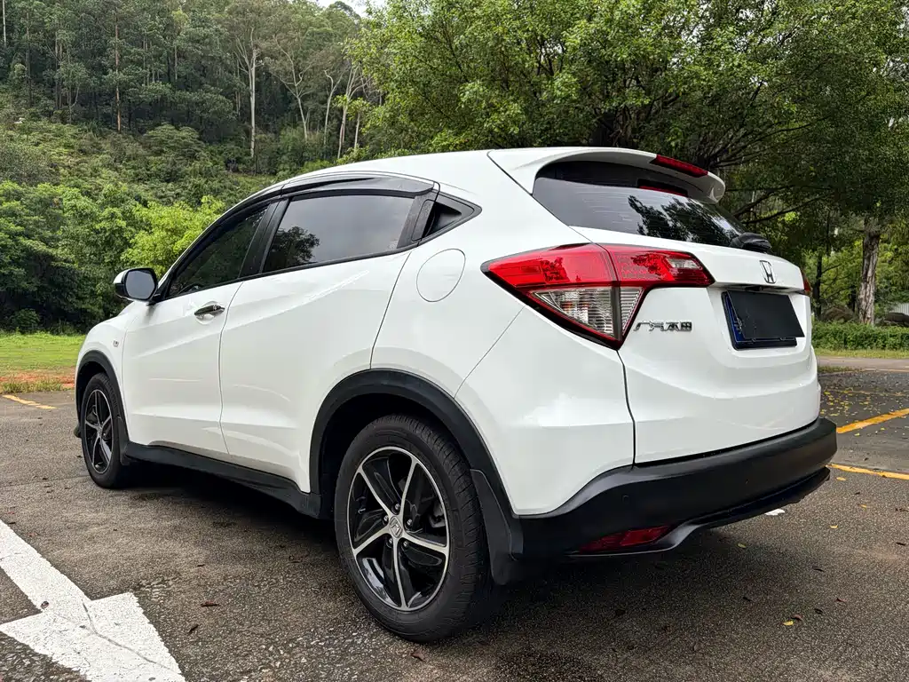 Honda Vezel 2020 — фото 7