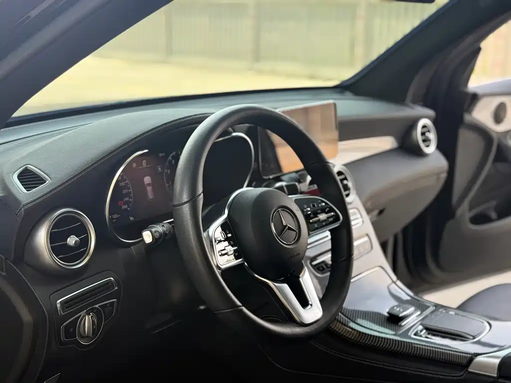 Mercedes-Benz GLC 2021 — фото 15