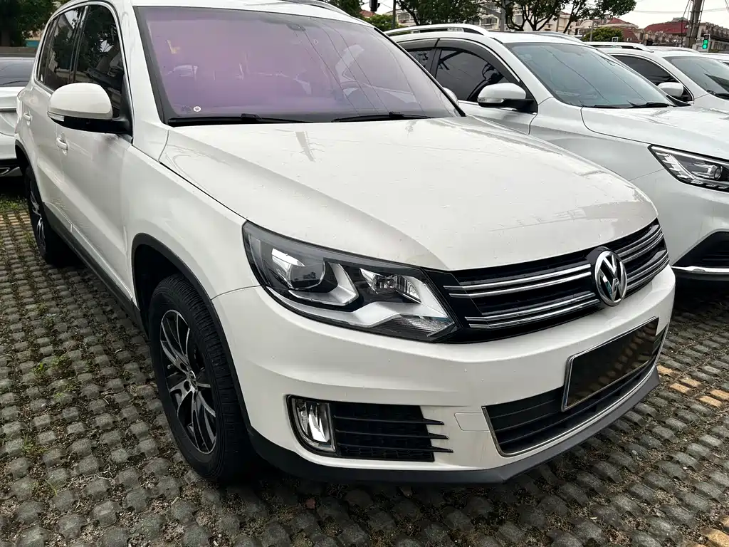 Volkswagen Tiguan 2015 — фото 3