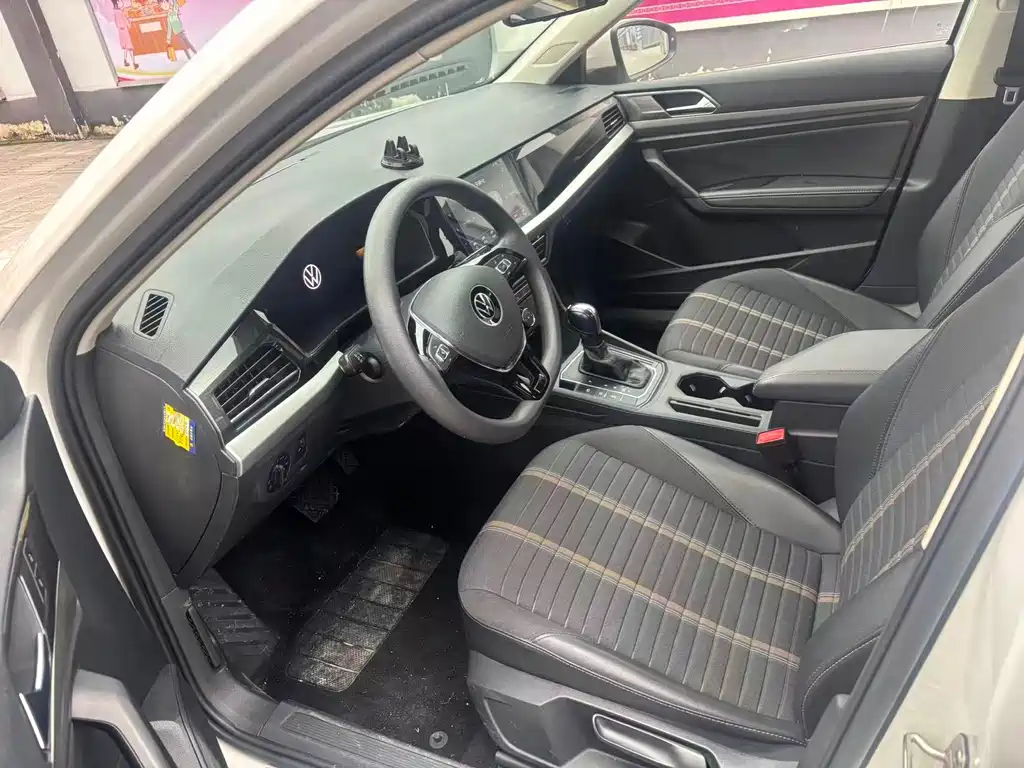 Volkswagen Lavida 2022