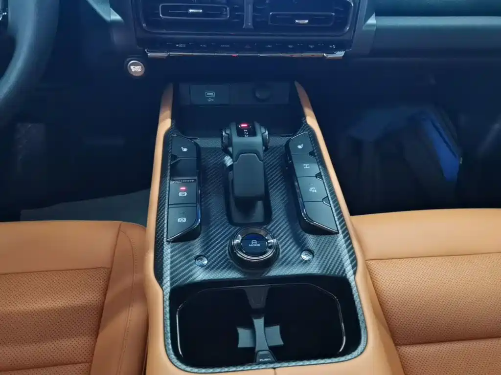 Haval Raptors New Energy 2025 — фото 14