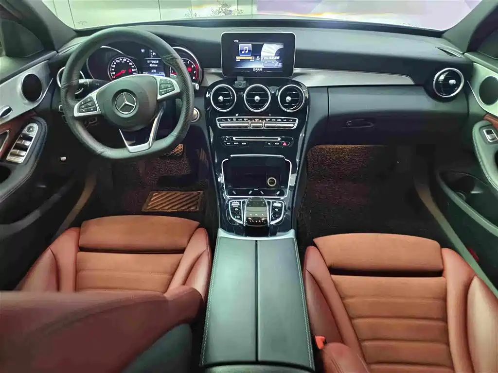 Mercedes-Benz C-Class 2017 — фото 10