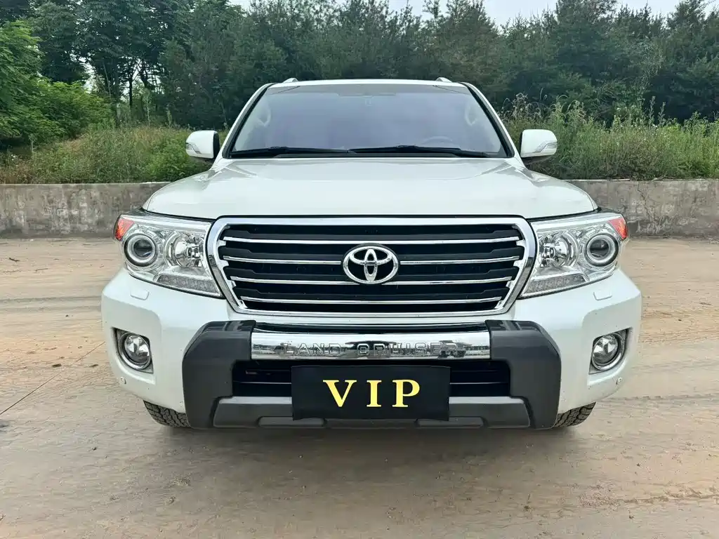 Toyota Land Cruiser 2018 — фото 2