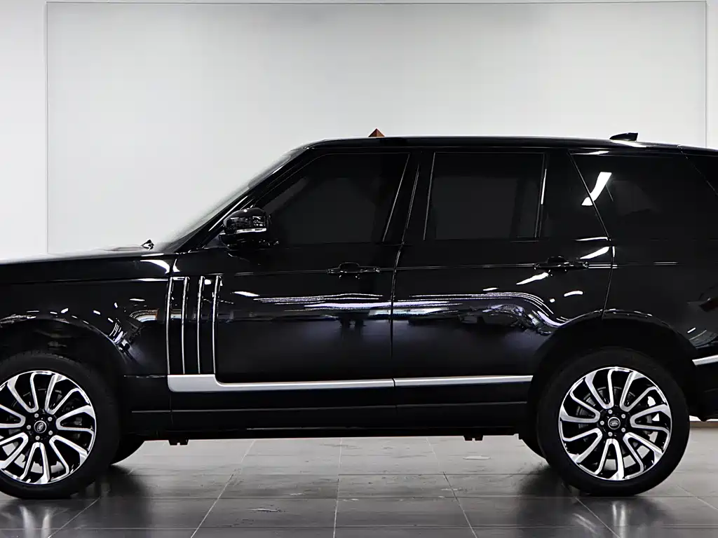 Land Rover Range Rover 2018 — фото 7