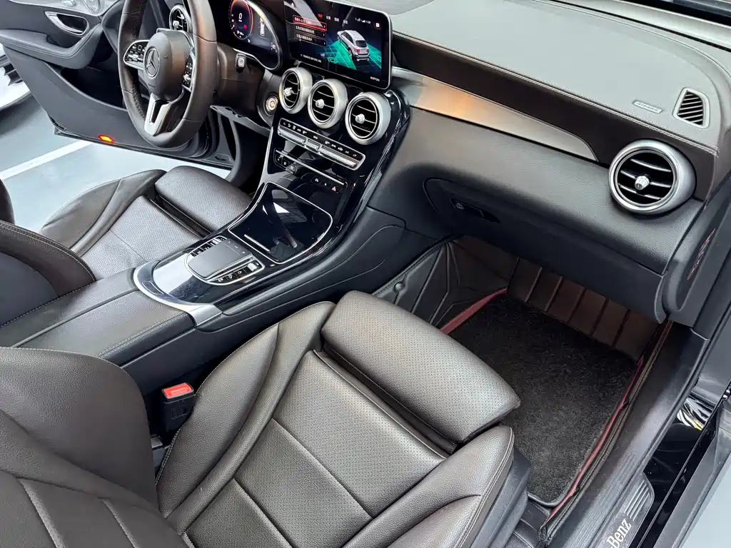 Mercedes-Benz GLC 2022 — фото 13