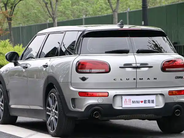 MINI Clubman 2023