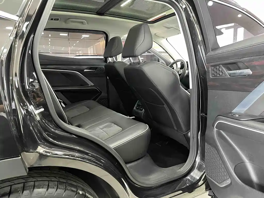 Haval H6 2023 — фото 14