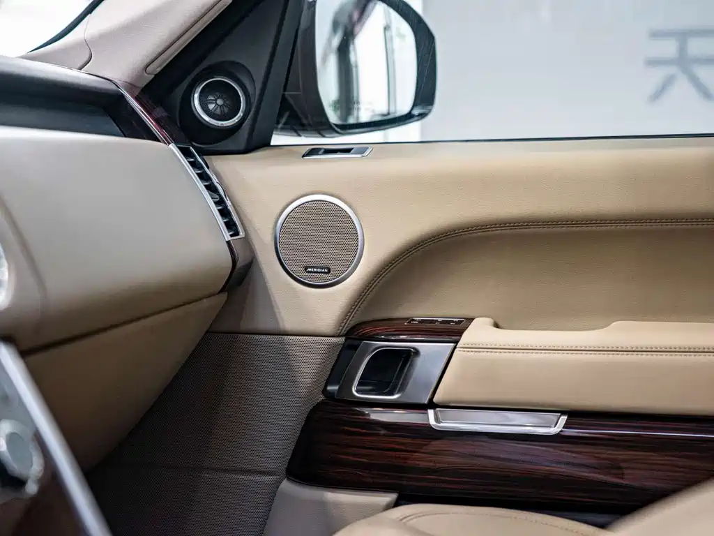 Land Rover Range Rover 2014 — фото 11
