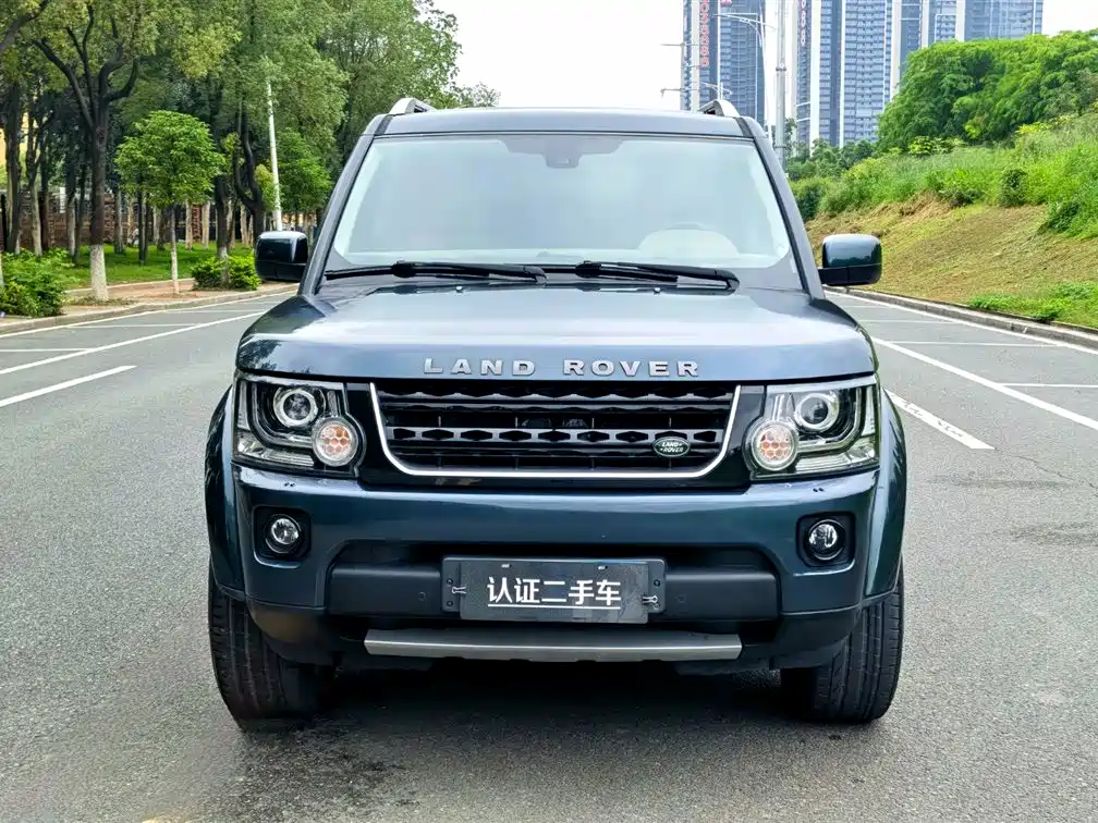 Land Rover Discovery 2013