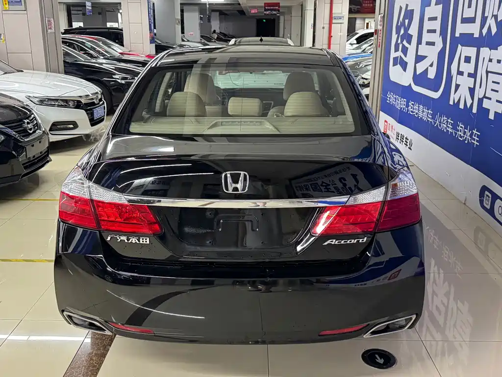 Honda Accord 2015 — фото 5