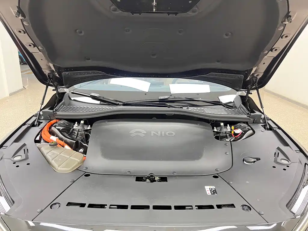 NIO ET7 2025 — фото 30