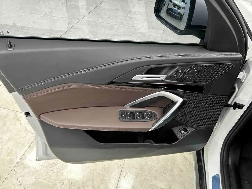 BMW X1 2023 — фото 11