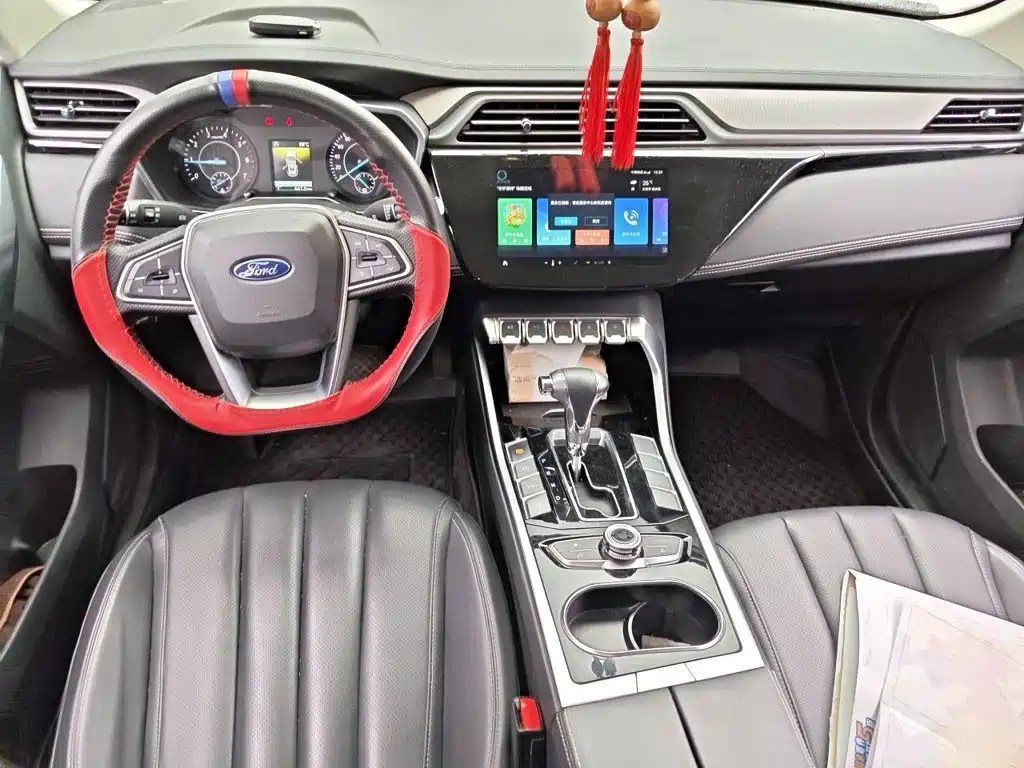 Ford Territory 2022 — фото 10