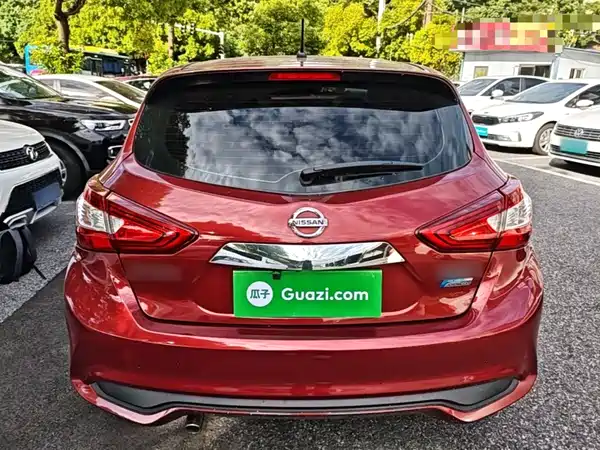 Nissan Tiida 2017