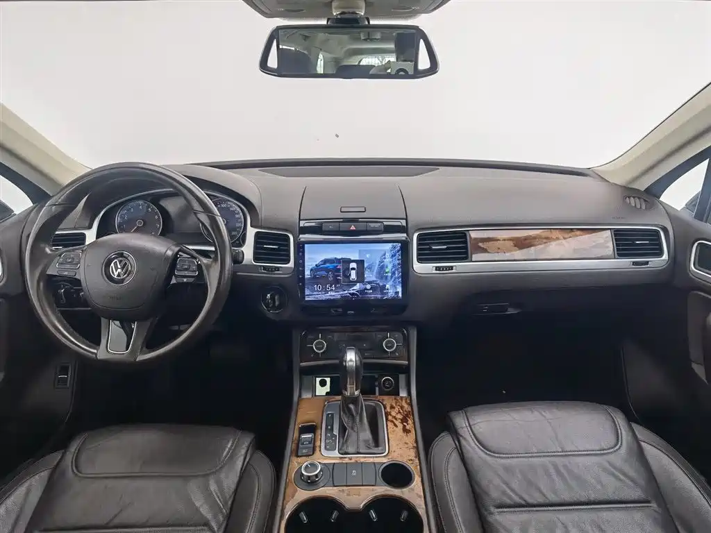 Volkswagen Touareg 2014