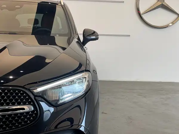 Mercedes-Benz GLC 2026