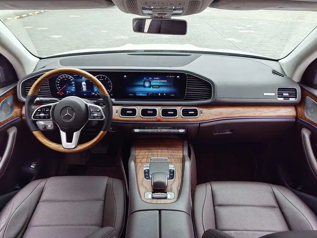Mercedes-Benz GLE 2019 — фото 14