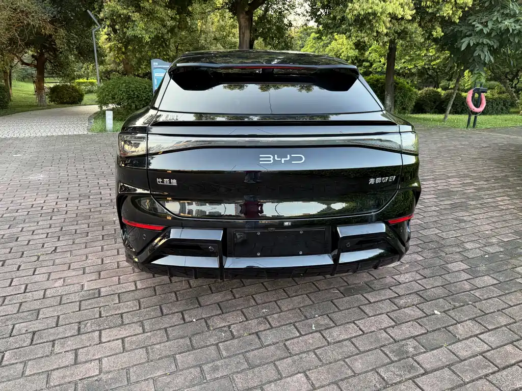BYD Seal 07 EV 2024