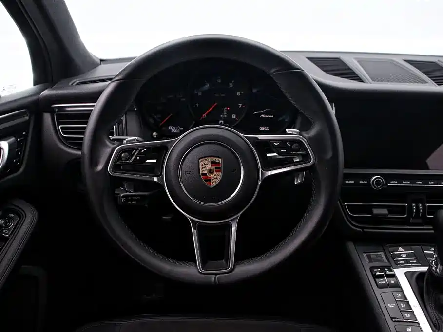 Porsche Macan 2019 — фото 7