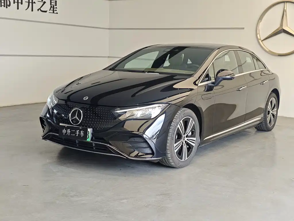 Mercedes-Benz EQE 2025