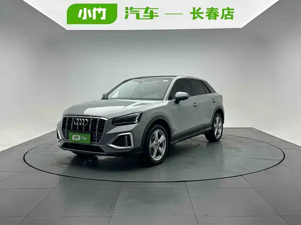 Audi Q2L 2022