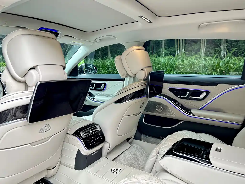 Mercedes-Benz S-Class 2025 — фото 9
