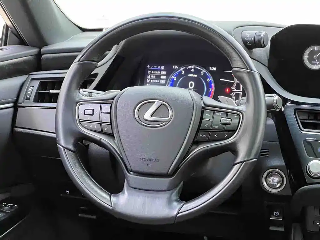 Lexus ES 2022 — фото 19