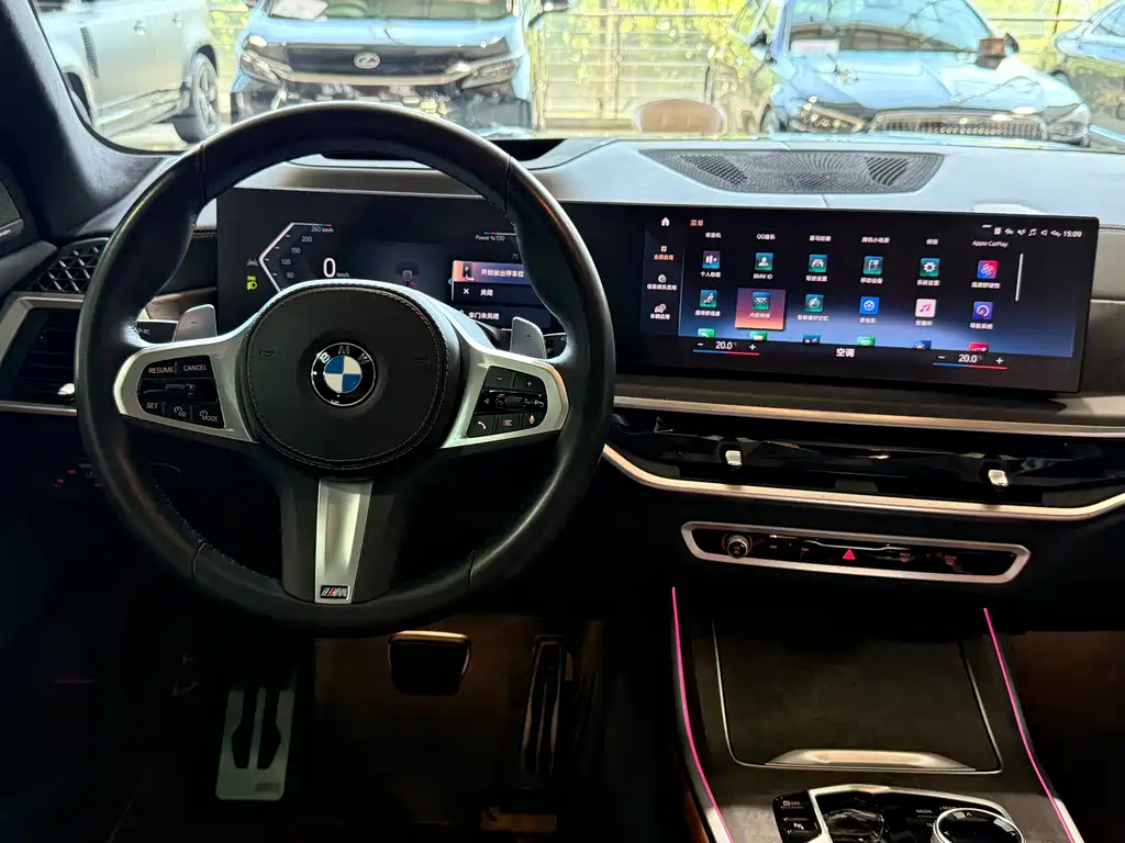 BMW X7 2023 — фото 26
