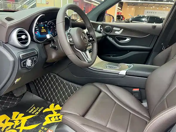 Mercedes-Benz GLC 2022