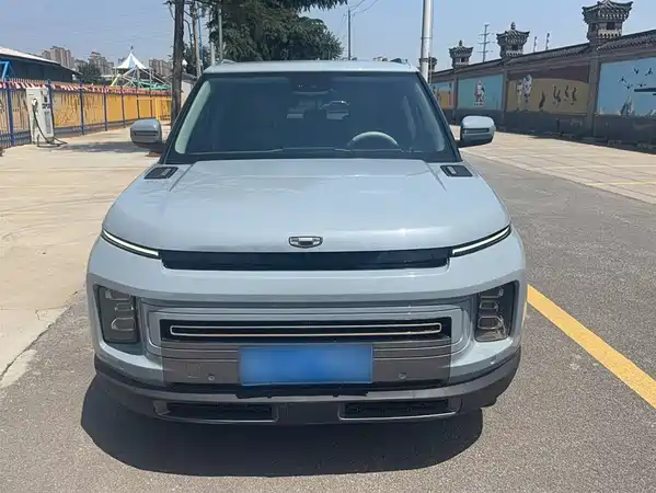 Geely ICON 2020