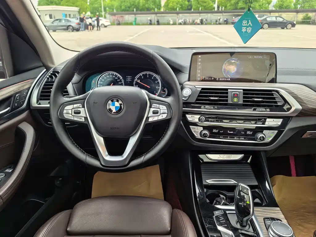 BMW X3 2020 — фото 11