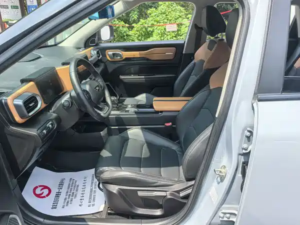 Geely ICON 2021