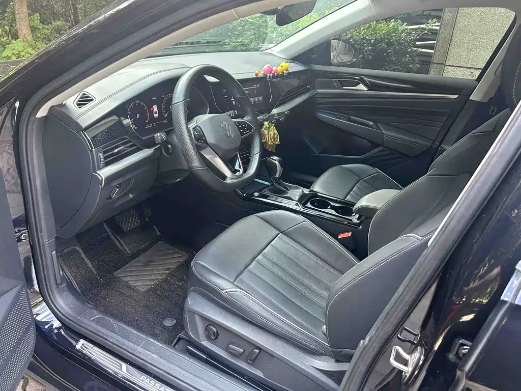 Volkswagen Passat 2022
