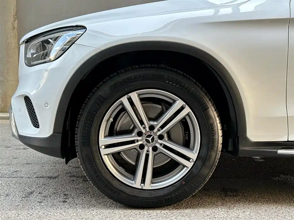 Mercedes-Benz GLC 2021 — фото 6