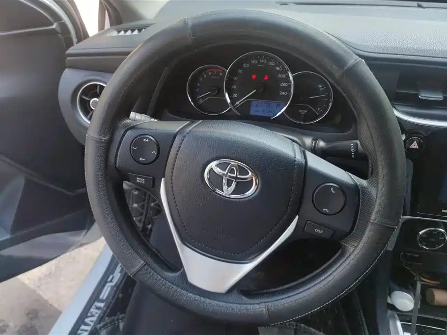 Toyota Levin 2018 — фото 15
