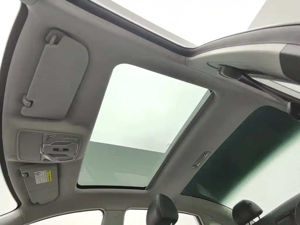 Roewe i6 MAX New Energy 2026 — фото 14