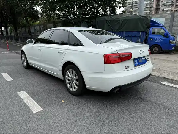 Audi A6L 2015