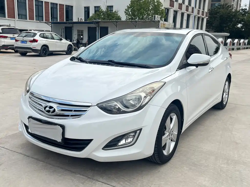Hyundai Elantra 2014