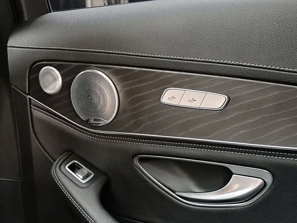 Mercedes-Benz C-Class 2018 — фото 13