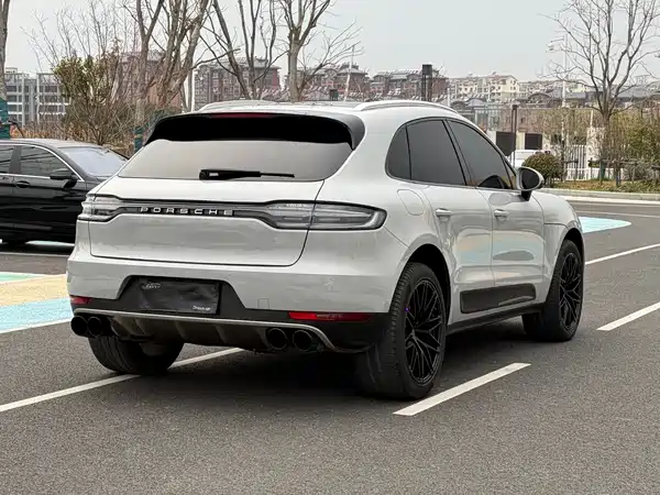 Porsche Macan 2017