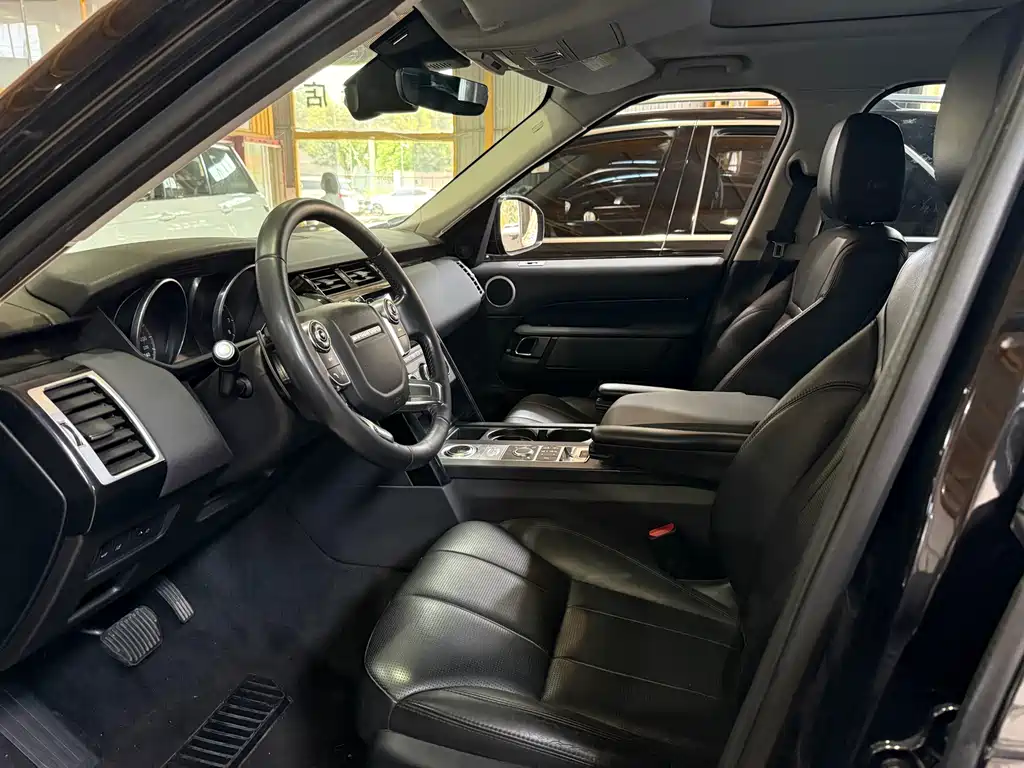Land Rover Discovery 2017