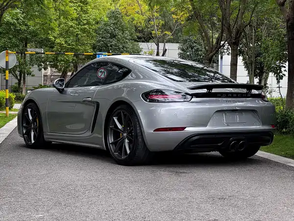 Porsche 718 2020