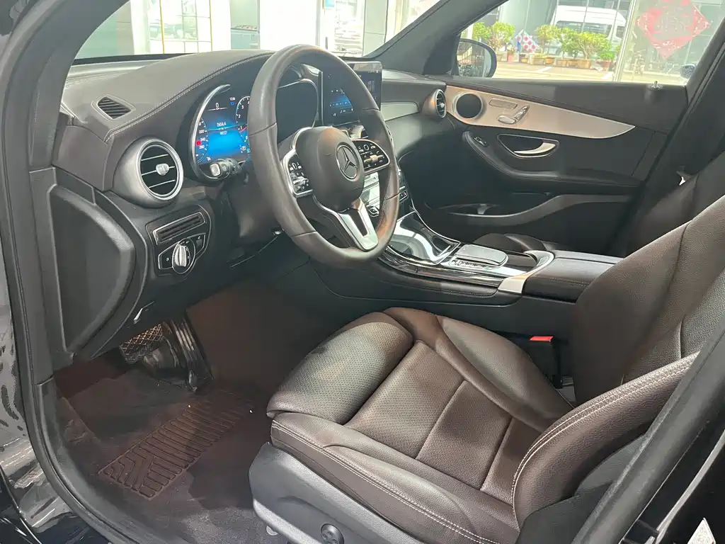 Mercedes-Benz GLC 2022