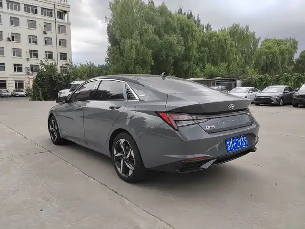 Hyundai Elantra 2020